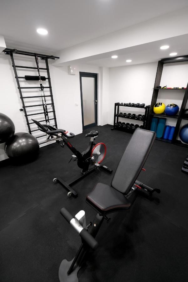 Apartments Emona Free Parking & Gym Ljubljana Exteriör bild